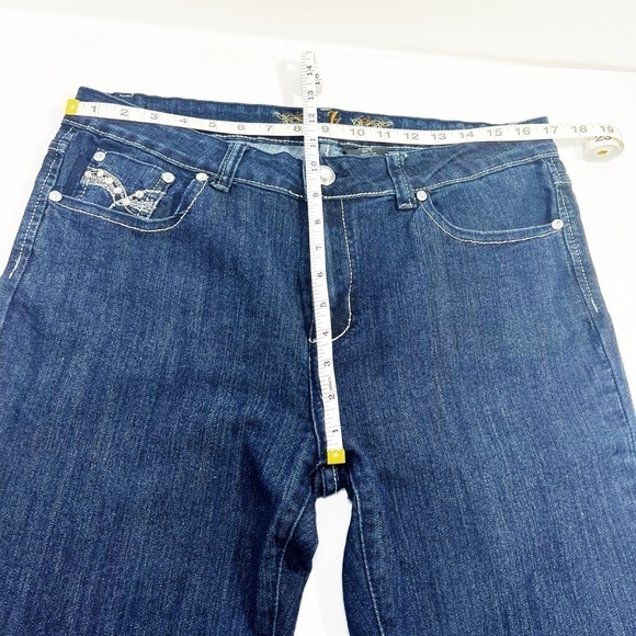 J Z Premium Jeans with Rhinestones Womens size 16 - Picture 3 of 9